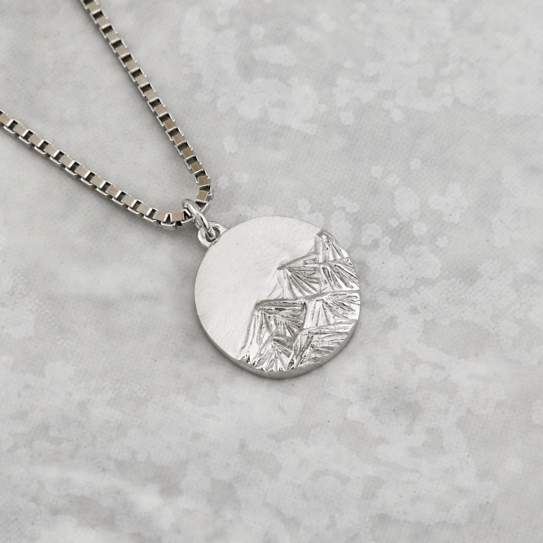 Collier Rocheuses canadiennes en argent sterling