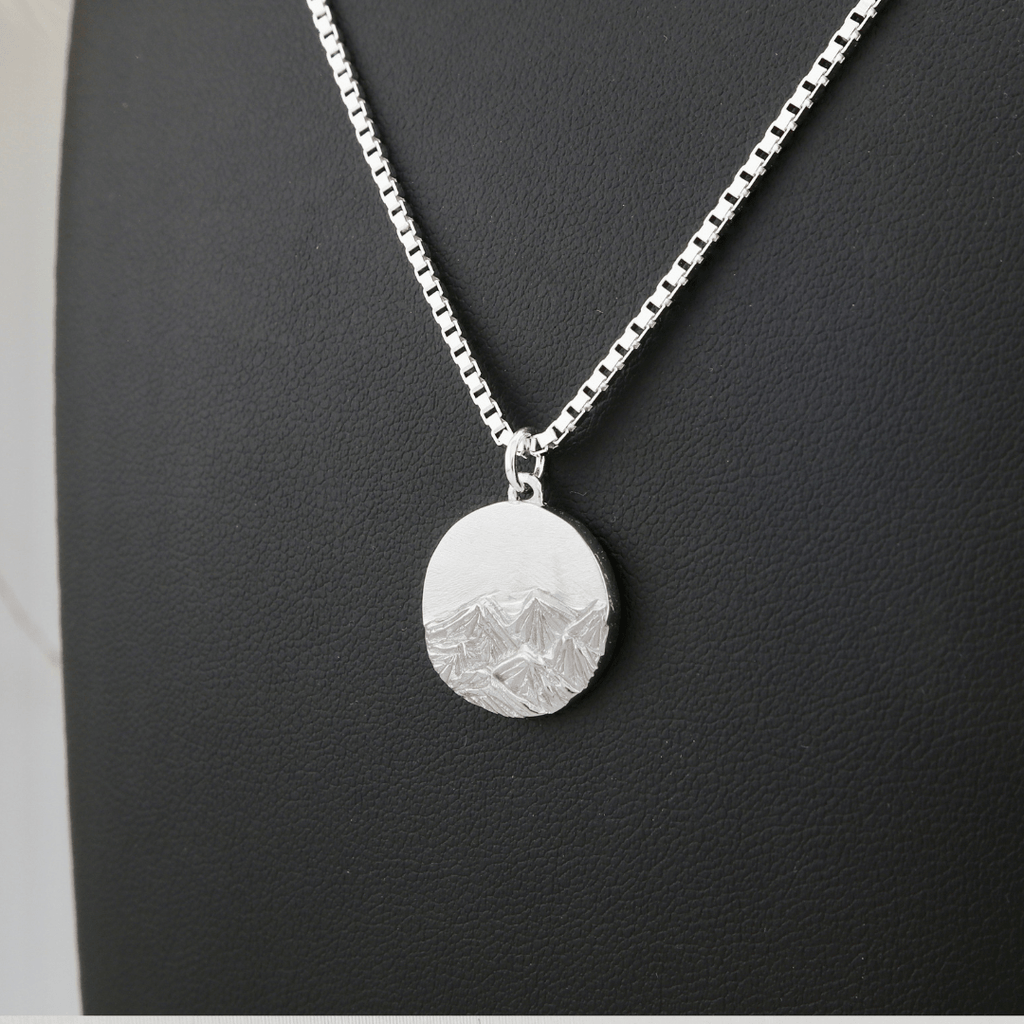 Collier Rocheuses canadiennes en argent sterling