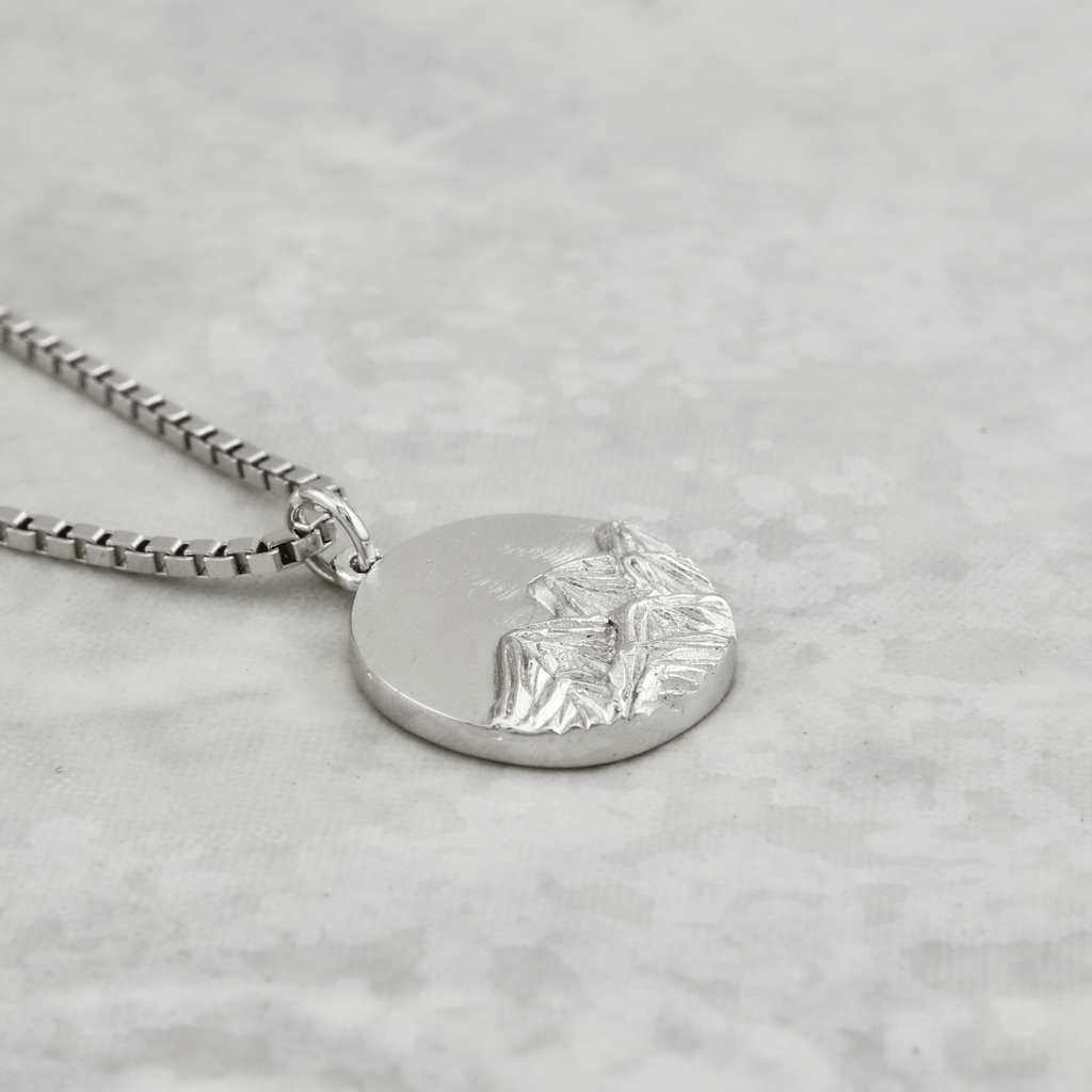 Collier Rocheuses canadiennes en argent sterling