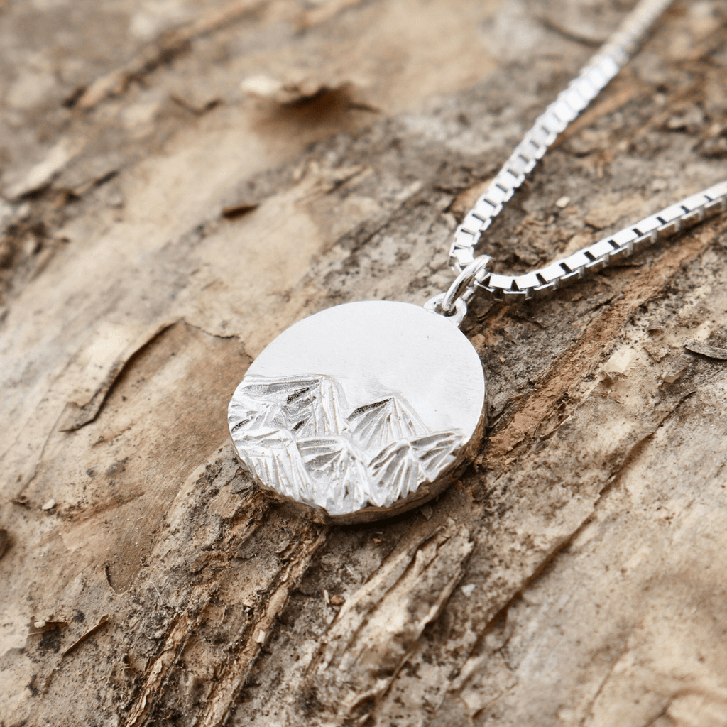 Collier Rocheuses canadiennes en argent sterling